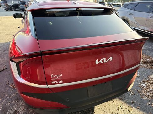 Used 2025 Kia EV6 Light w/ Light LR Technology Package AWD/4WD image 8