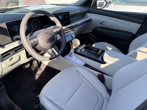 New 2026 Hyundai Tucson Limited image 15