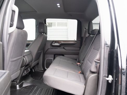 Used 2024 Chevrolet Silverado 3500 LT image 13