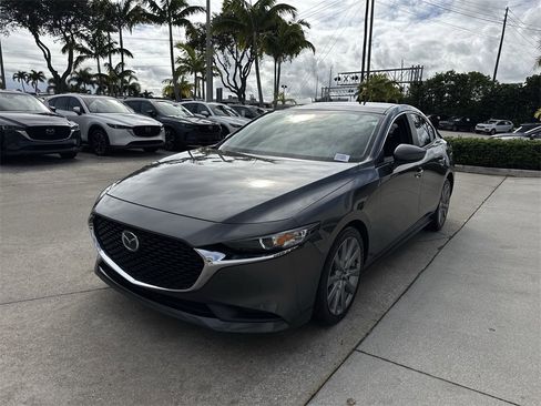 Used 2021 MAZDA MAZDA3 s image 10