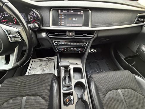 Used 2019 Kia Optima S w/ S Panoramic Sunroof Package image 11