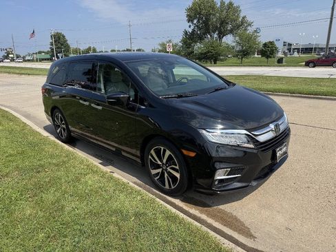 Used 2019 Honda Odyssey Elite image 6