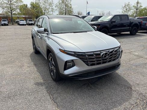 Used 2024 Hyundai Tucson Limited image 3