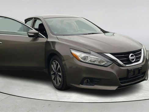 Used 2017 Nissan Altima 2.5 SL image 8