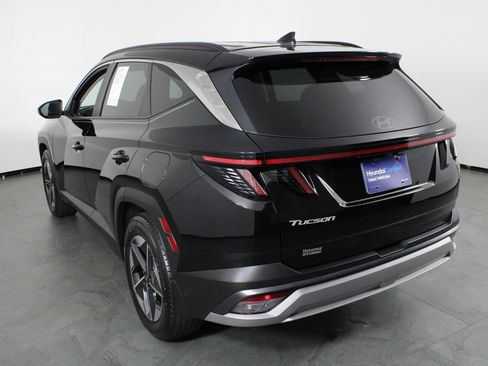 Certified 2025 Hyundai Tucson SEL image 4