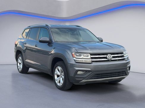 Used 2019 Volkswagen Atlas SE w/ Towing Package FWD image 5