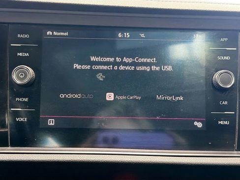 Used 2019 Volkswagen Jetta SEL image 13