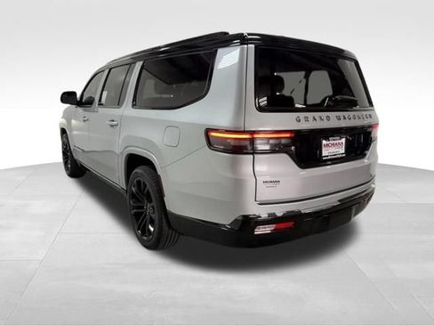 Used 2024 Jeep Grand Wagoneer L Series II w/ Quick Order Packagew 28T AWD/4WD image 11