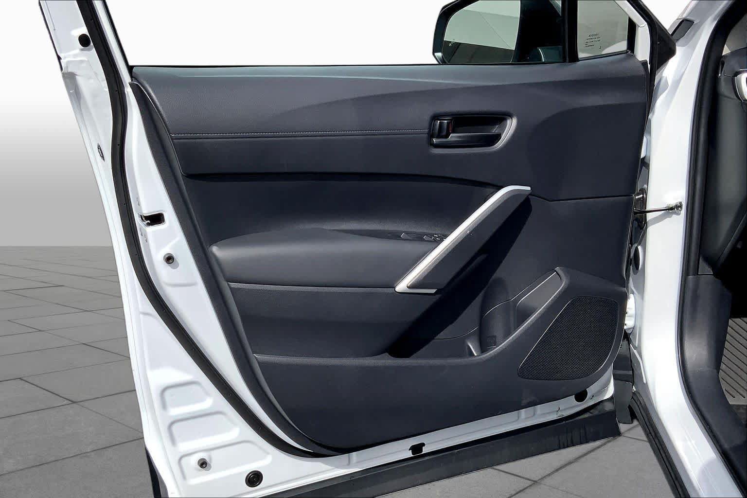 New 2026 Toyota Corolla Cross LE FWD image 10