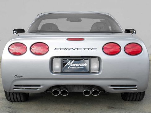 Used 2000 Chevrolet Corvette w/ Memory Pkg image 9