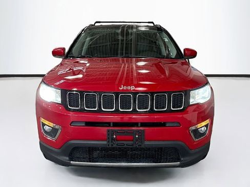 Used 2018 Jeep Compass Limited image 4