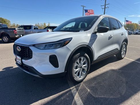 New 2026 Ford Escape Active w/ Cold Weather Package image 17