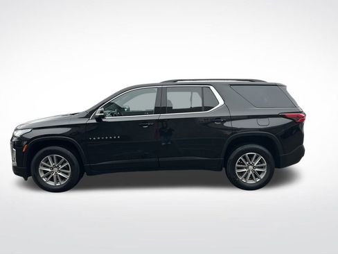Certified 2023 Chevrolet Traverse LT image 2