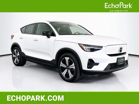 Used 2023 Volvo C40 Recharge Core w/ Protection Package Premier AWD/4WD image 1