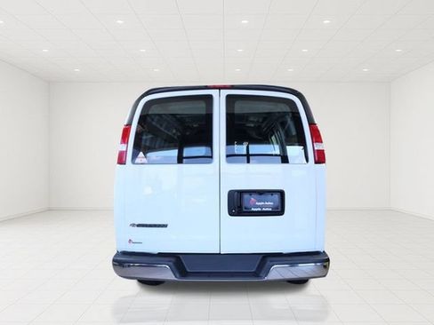Used 2025 Chevrolet Express 2500 w/ Driver Convenience Package RWD image 5