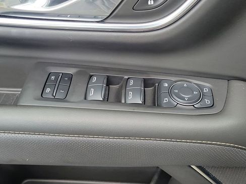 Used 2024 Chevrolet Tahoe Premier w/ Premium Package 2 RWD image 16