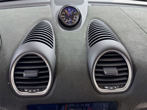 Used 2024 Porsche 718 Boxster Spyder RS w/ Light Design Package image 18