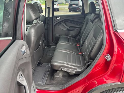 Used 2017 Ford Escape Titanium AWD/4WD image 27