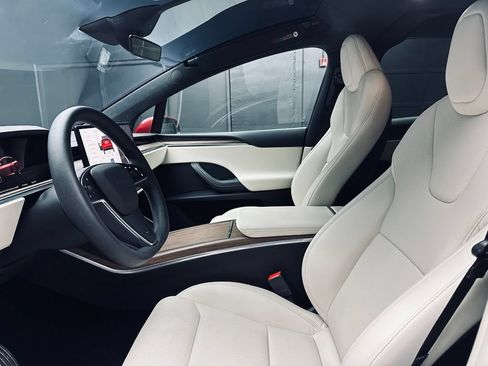 Used 2023 Tesla Model X AWD/4WD image 17