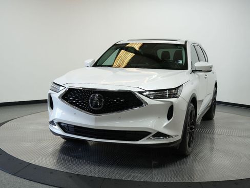Used 2023 Acura MDX SH-AWD w/ Technology Package image 4