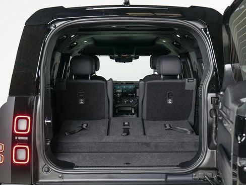 New 2026 Land Rover Defender 130 V8 image 31