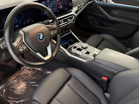 Certified 2023 BMW i4 eDrive40 w/ Premium Package RWD image 4