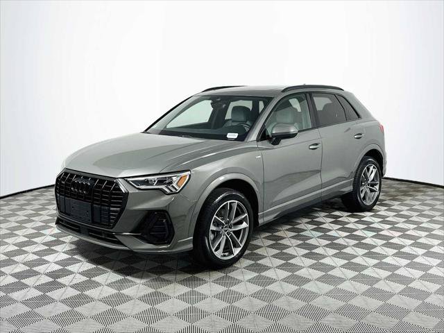Certified 2023 Audi Q3 2.0T Premium w/ Black Optic Sport Package AWD/4WD image 3