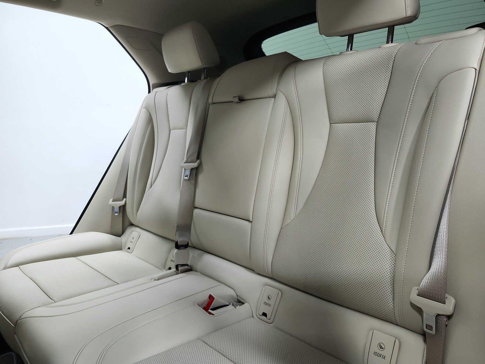 Used 2023 Buick Envision Essence w/ Technology Package I FWD image 40