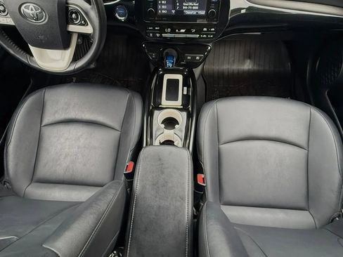Used 2016 Toyota Prius Four w/ Protection Package FWD image 27