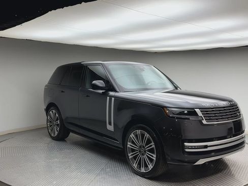 Certified 2025 Land Rover Range Rover Autobiography AWD/4WD image 8