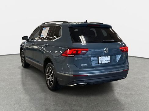 Used 2020 Volkswagen Tiguan SE image 38