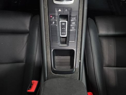 Used 2019 Porsche 911 Carrera GTS RWD image 20
