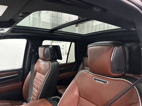 Used 2024 GMC Yukon Denali Ultimate image 37