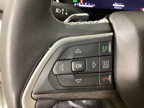 Used 2024 Jeep Grand Cherokee Limited w/ Luxury Tech Group II AWD/4WD image 20