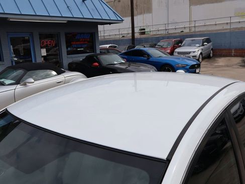 Used 2017 Nissan Sentra SV w/ Driver's Assist Package FWD image 28