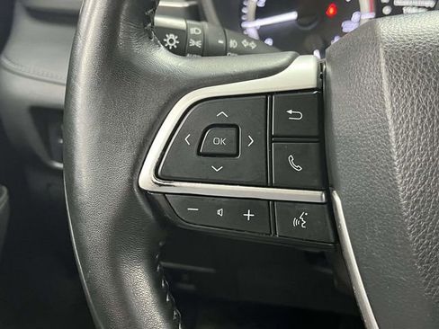 Used 2023 Toyota Highlander LE AWD/4WD image 30