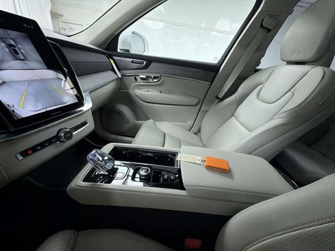 New 2026 Volvo XC90 B6 Ultra w/ Protection Package AWD/4WD image 20
