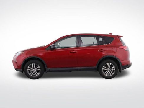 Used 2018 Toyota RAV4 LE w/ All Weather Liner Package AWD/4WD image 34