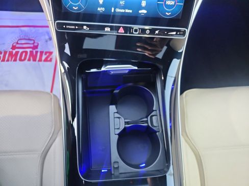 Certified 2025 Mercedes-Benz C 300 4MATIC Sedan image 21