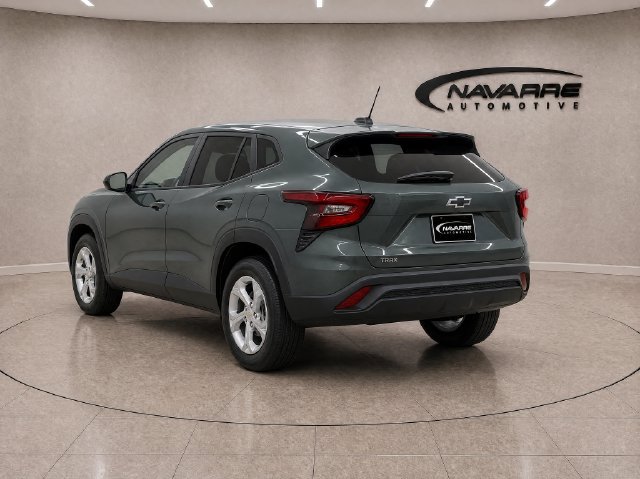 Used 2026 Chevrolet Trax LS w/ LS Convenience Package FWD image 6
