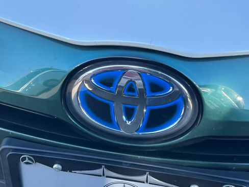 Used 2017 Toyota Prius Prime Advanced FWD image 13