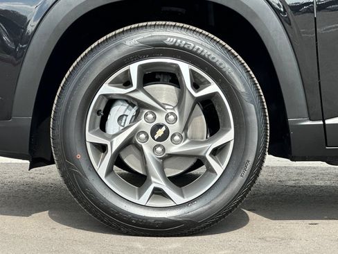 New 2026 Chevrolet Trax LT FWD image 25