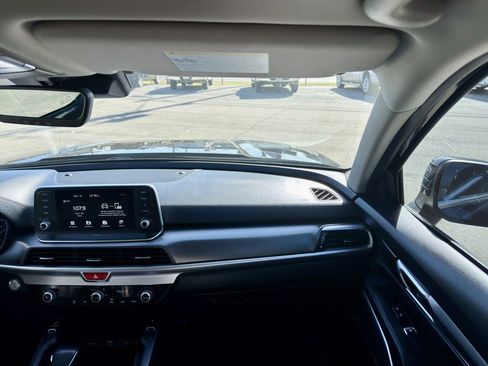 Used 2021 Kia Telluride S image 16