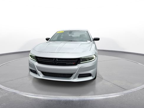 Used 2023 Dodge Charger SXT image 3