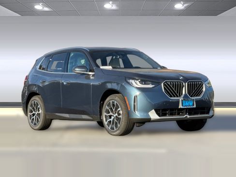 Used 2026 BMW X3 xDrive30i w/ Premium Package AWD/4WD image 6