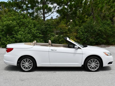 Used 2012 Chrysler 200 Limited FWD image 42