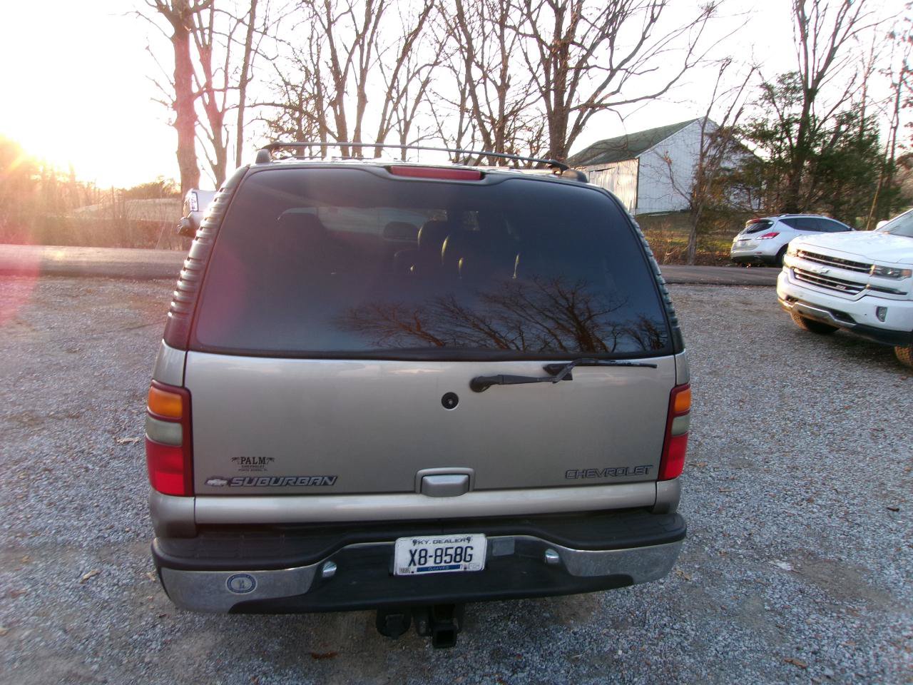 Used 2001 Chevrolet Suburban LT w/ LT Preferred Equipment Group RWD image 24