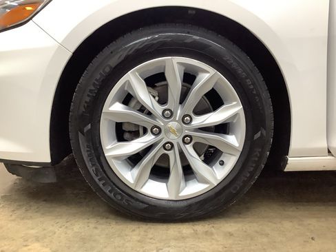Used 2024 Chevrolet Malibu LT FWD image 25