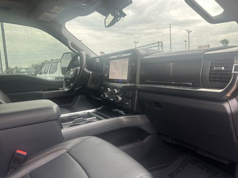Used 2025 Ford F250 Lariat w/ Lariat Ultimate Package AWD/4WD image 34