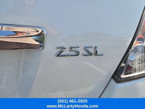Used 2011 Nissan Altima 2.5 SL w/ Technology Pkg FWD image 4